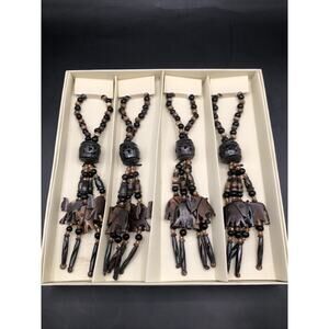 New Pier 1 Hand Carved Elephant Napkin Rings Tassel Beads Set Of 4 Serviette